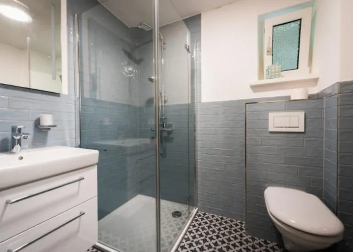 Porzelt 3 Apartamento *